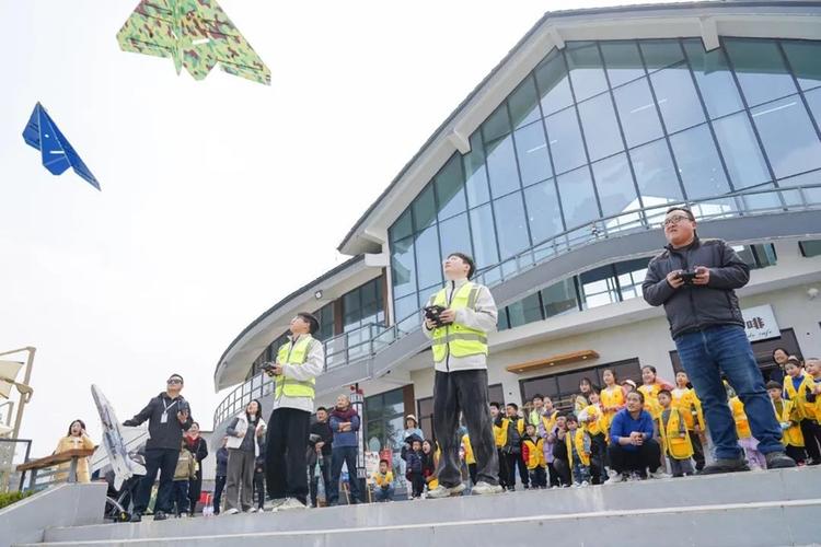 激发创新动能 深化协作融合——统战团体助力科技自立自强新征程